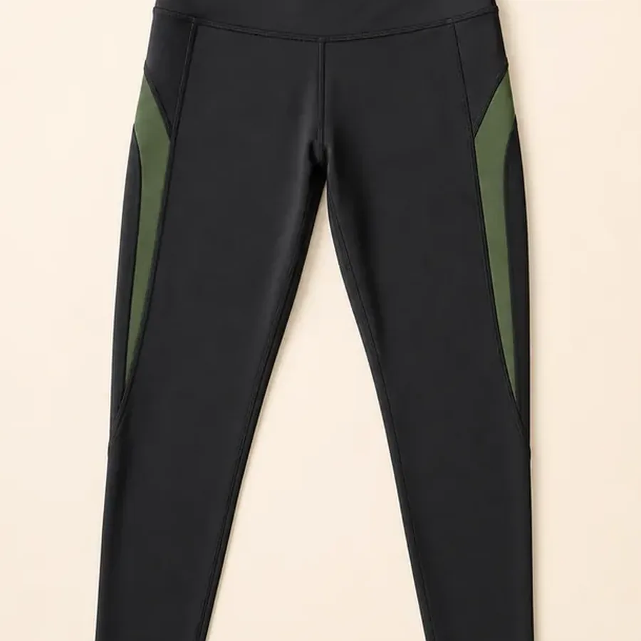 Performance Leggings image 3